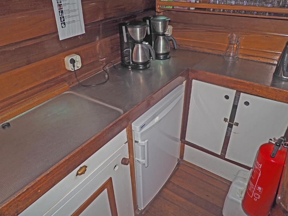 Cabin en avant, H&eacute;bergements